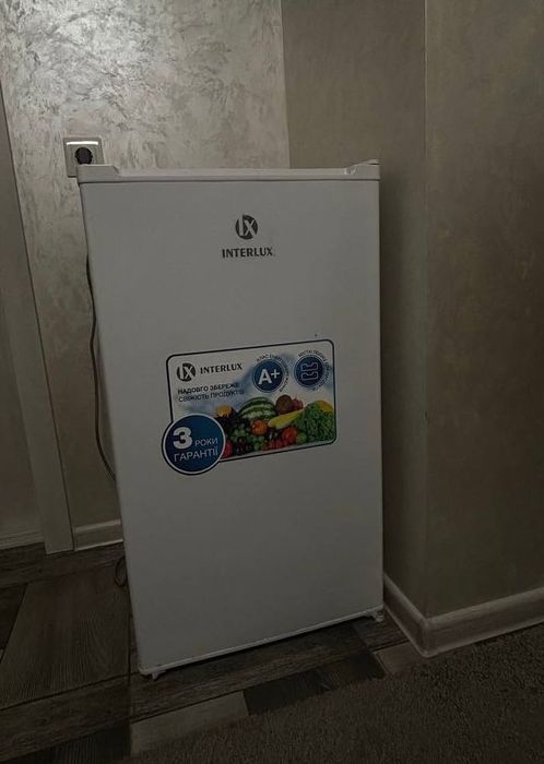Холодильник INTERLUX A+ у хорошому стані