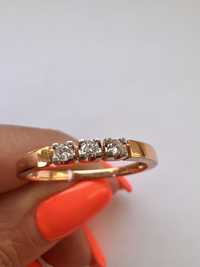 Золотое кольцо с бриллиантами размер 18,5 вес 1,93 красное золото 585
