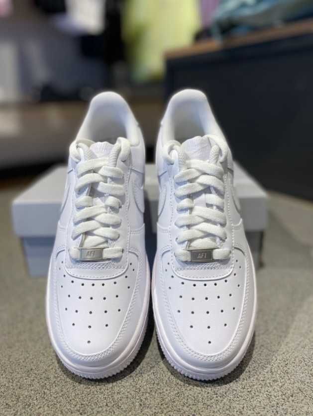 Nike Air Force 1 Low '07  White   EU38-24CM