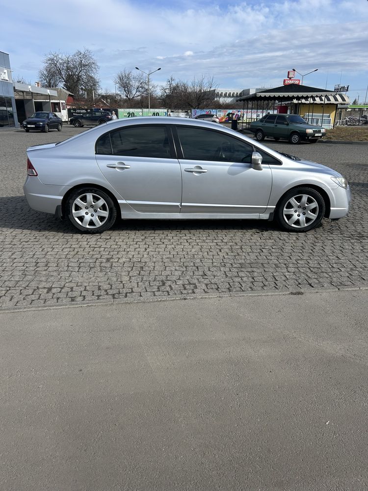 Honda Civic 2007 1,8 механічна Газ/бензин