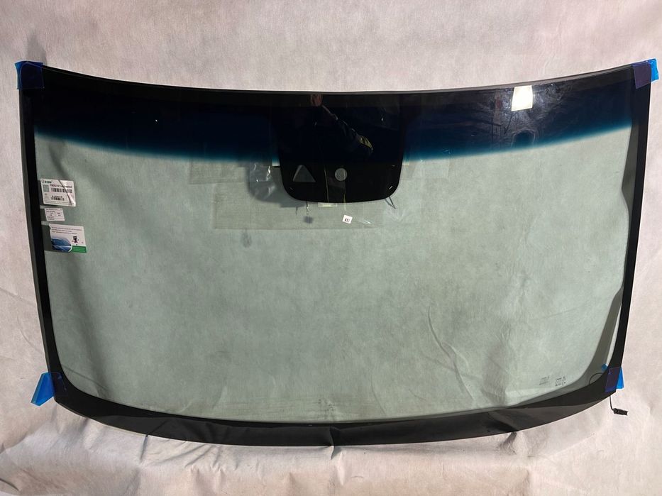 szyba przednia mercedes sprinter w907 / w910 cała grzana sensor kamer 2018-