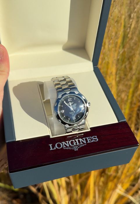 Годинник LONGINES Conquest V.H.P. Perpetual Calendar 35мм