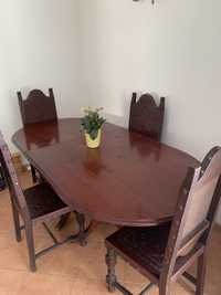vende-se mesa de jantar com 4 cadeiras