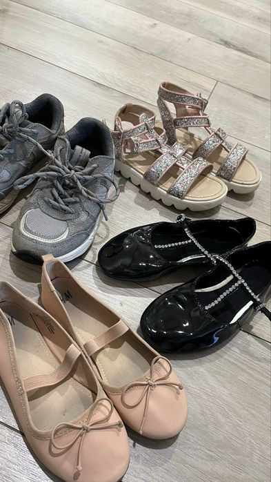 Туфлі балетки зара 31  zara