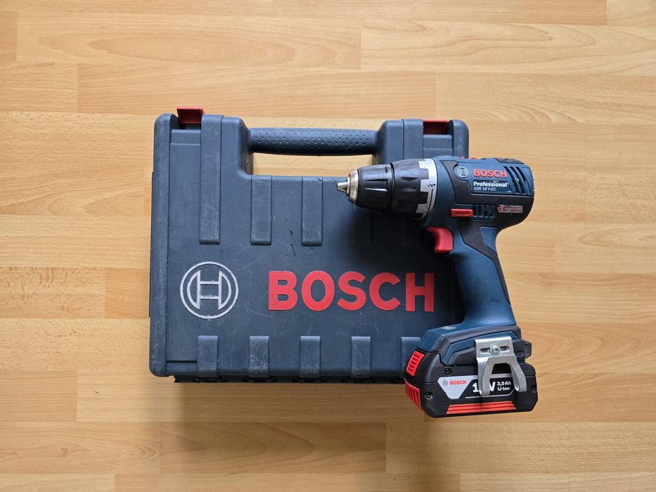 BOSCH GSR 18V-EC Wkrętarko-Wiertarka Bezszczotkowa Aku3.0Ah WALIZKA