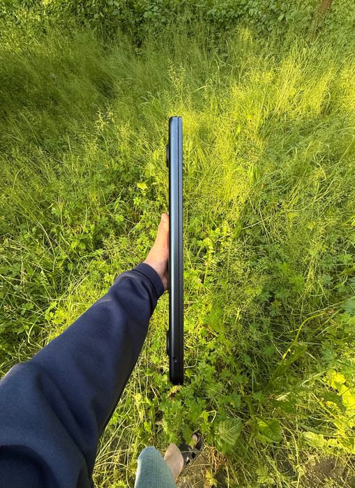 MACBOOK AIR 13.6 MIDNIGHT 2022 (MLY33, M2, 8GB, 256GB, 440 циклів)