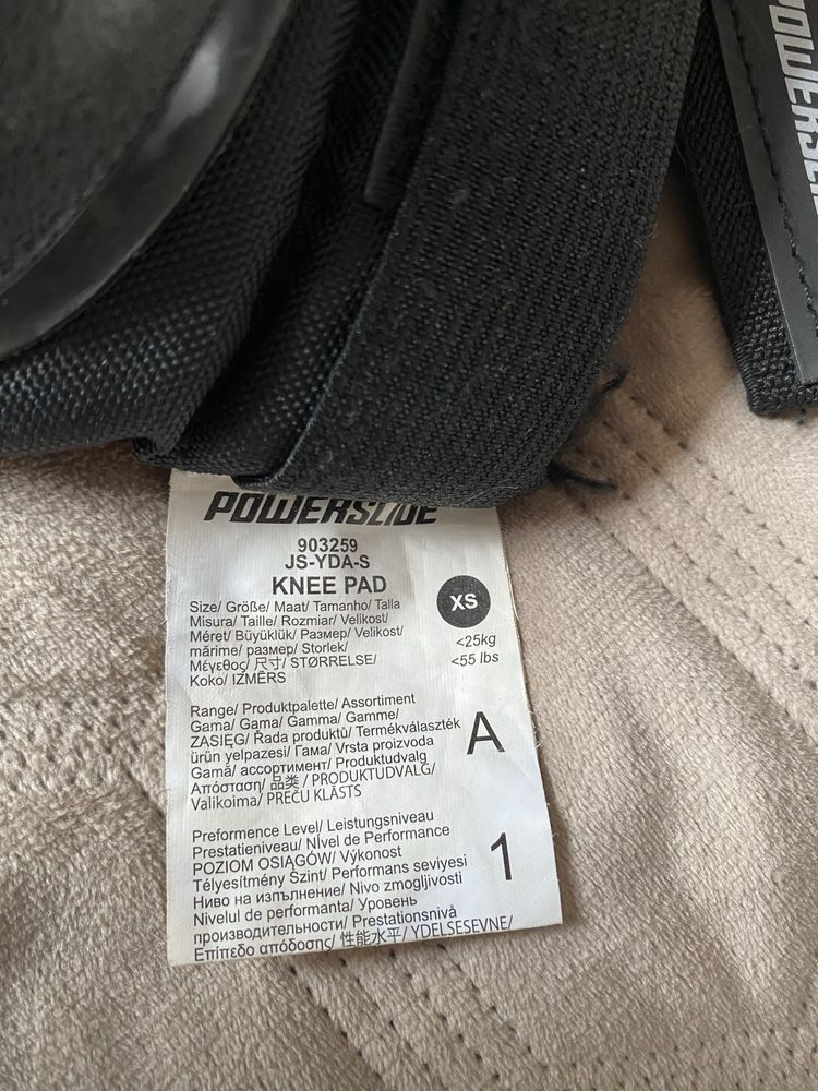 Powerslide zestaw dziecięcy ochraniaczy deska/rolki w dobrym stanie