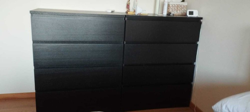 Duas cómodas MALM IKEA pretas