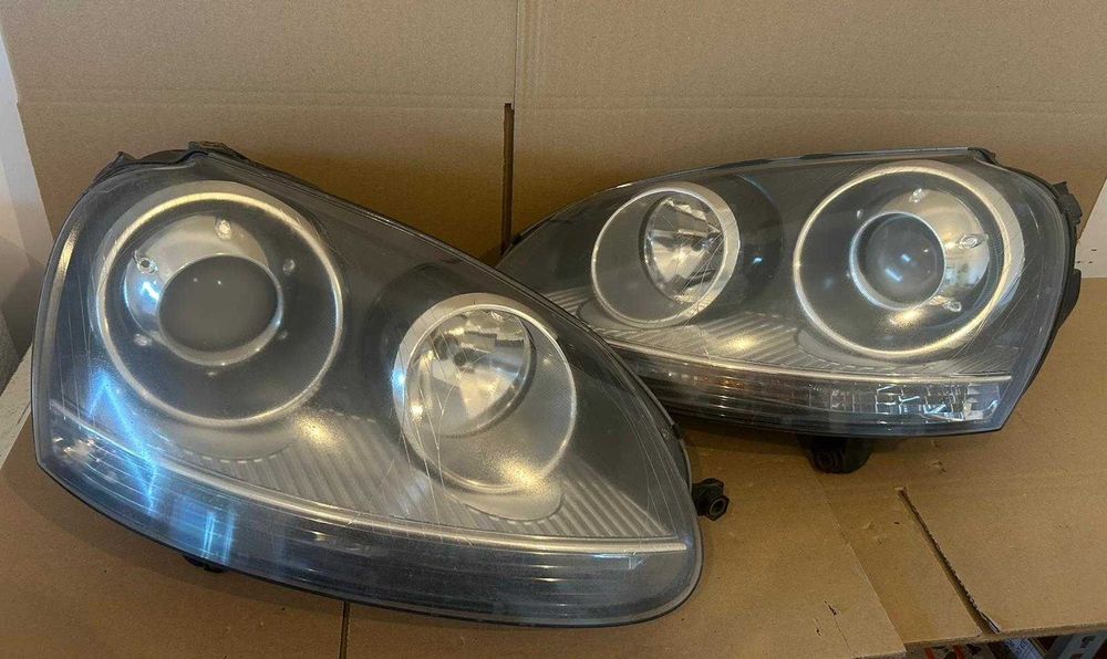 Lampa przednia lewa lub prawa VW Golf V xenon