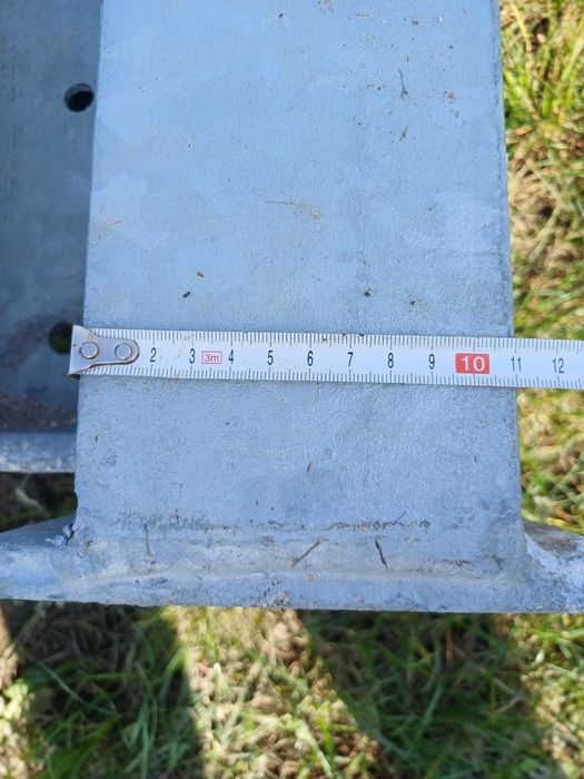 Dwuteownik ocynkowany słup hala wiata konstrukcja stalowa ipe220 7.8m