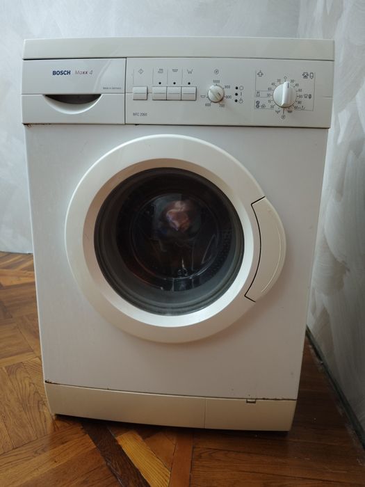 Пральна машина BOSCH WFC 2060