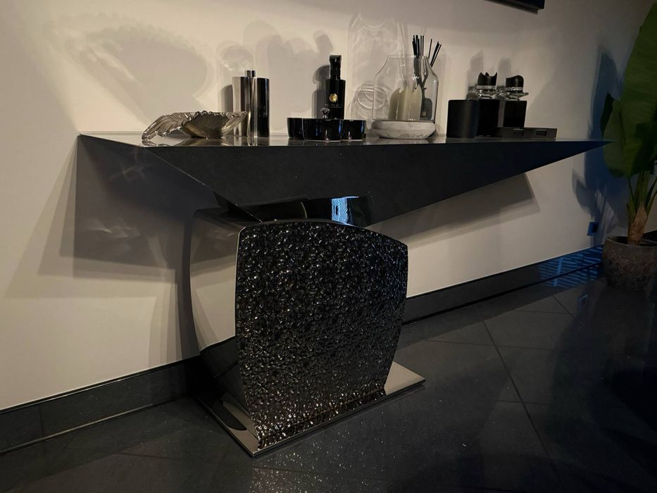 Designerska srebrna konsola lustrzana