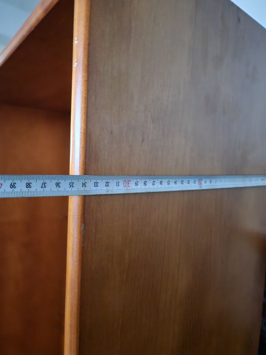 Armário de pinho maciço cerne