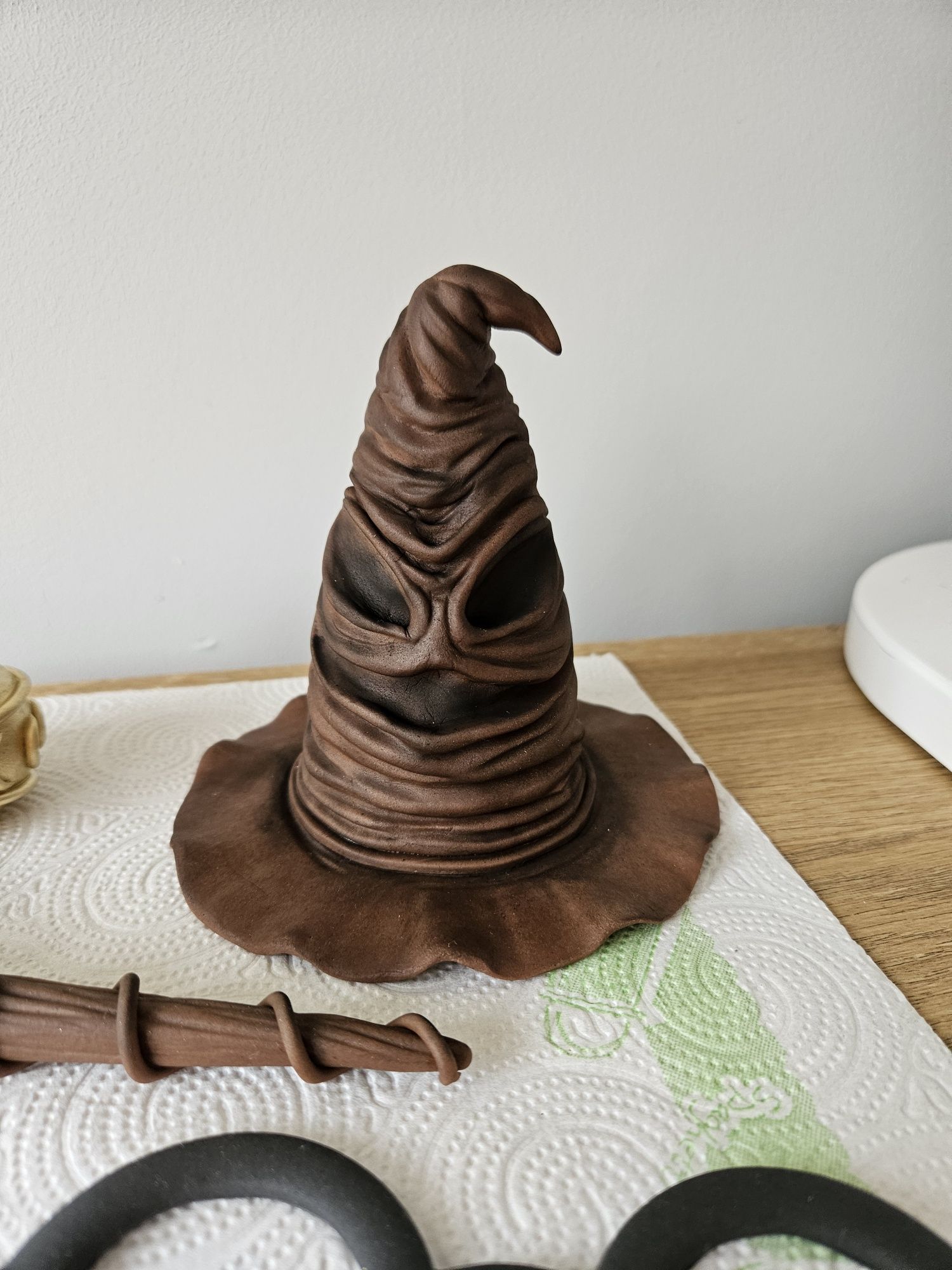 Tiara przydziału kapelusz HP Harry Potter z masy cukrowej na tort