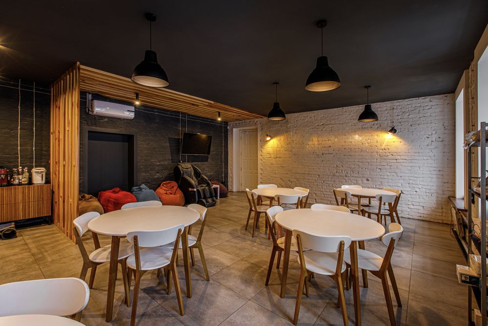 Здам в оренду окрему офісну будівлю 500м