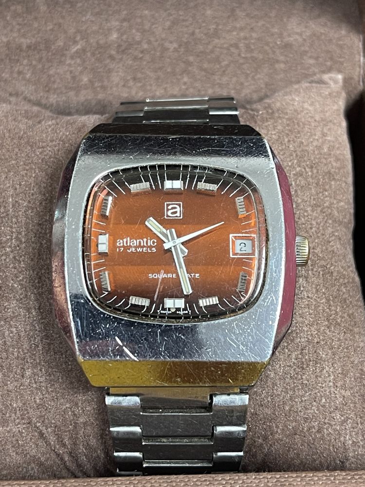 Zegarek Atlantic Square Date z Lat 70