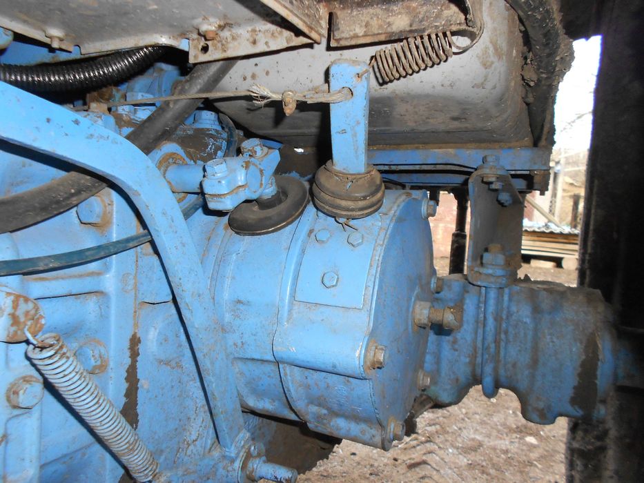 Трактор МТЗ --82