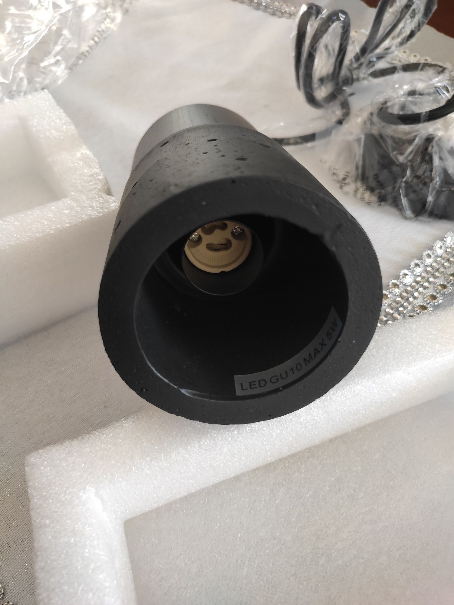 Lampy wiszace czarne