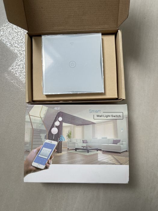 Gniazdko kontakt przełącznik włącznik smart home