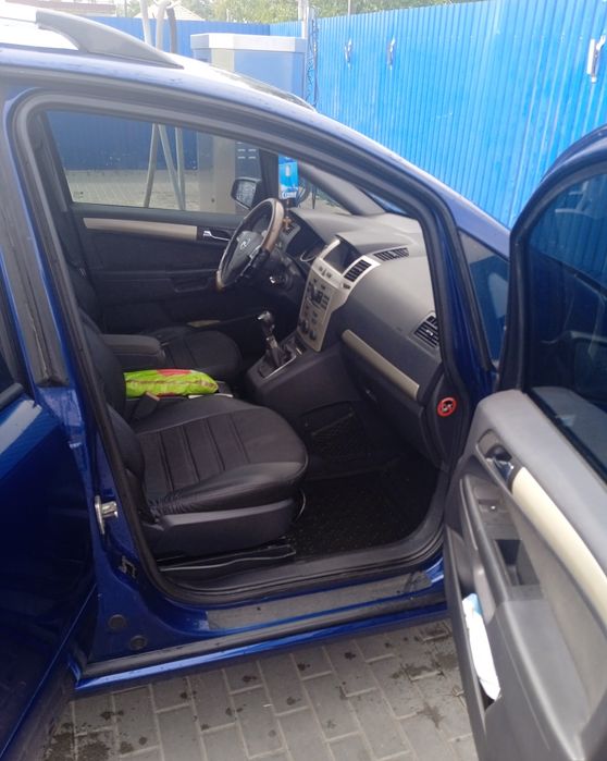 Опель Зафіра 1'7 дизель