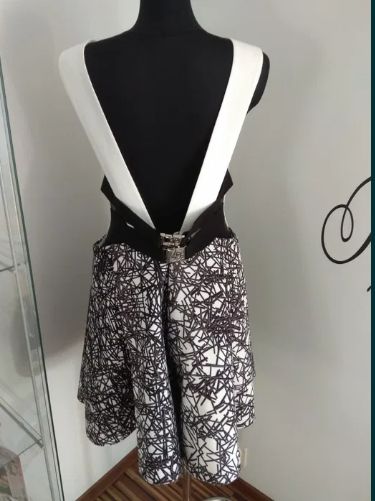 Sukienka rozkloszowana z pianki dla puszystej wesele Asos L 46 XL 48