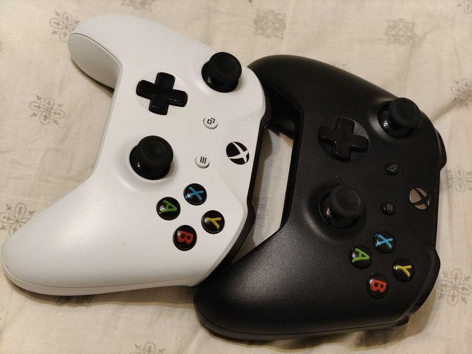 Геймпад Xbox One Wireless Controller (Model 1708)