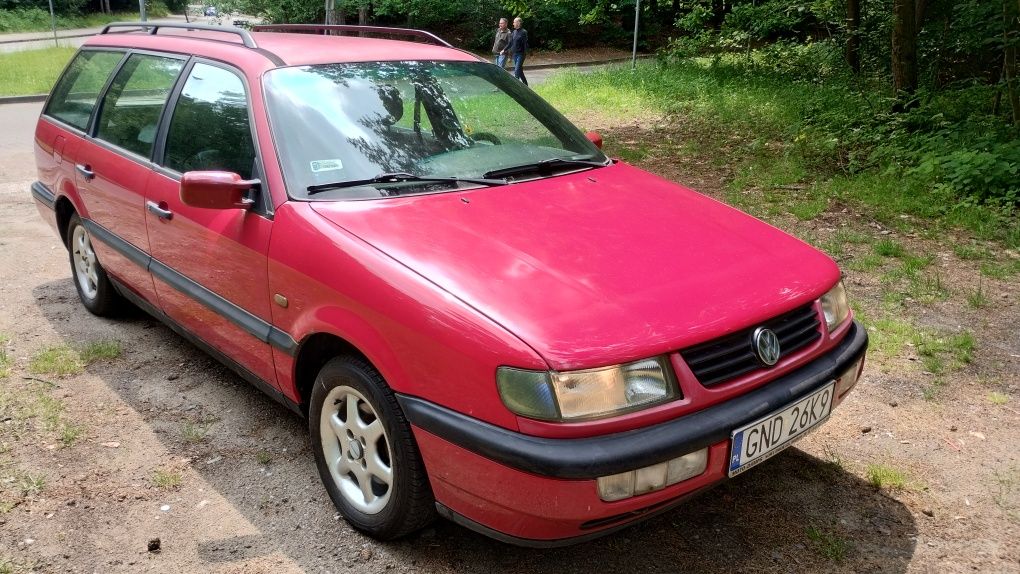 Passat B4 1,9 TDI kombi , klima