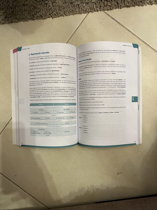 Livro para preparação de exame 11 ano de biologia e geologia