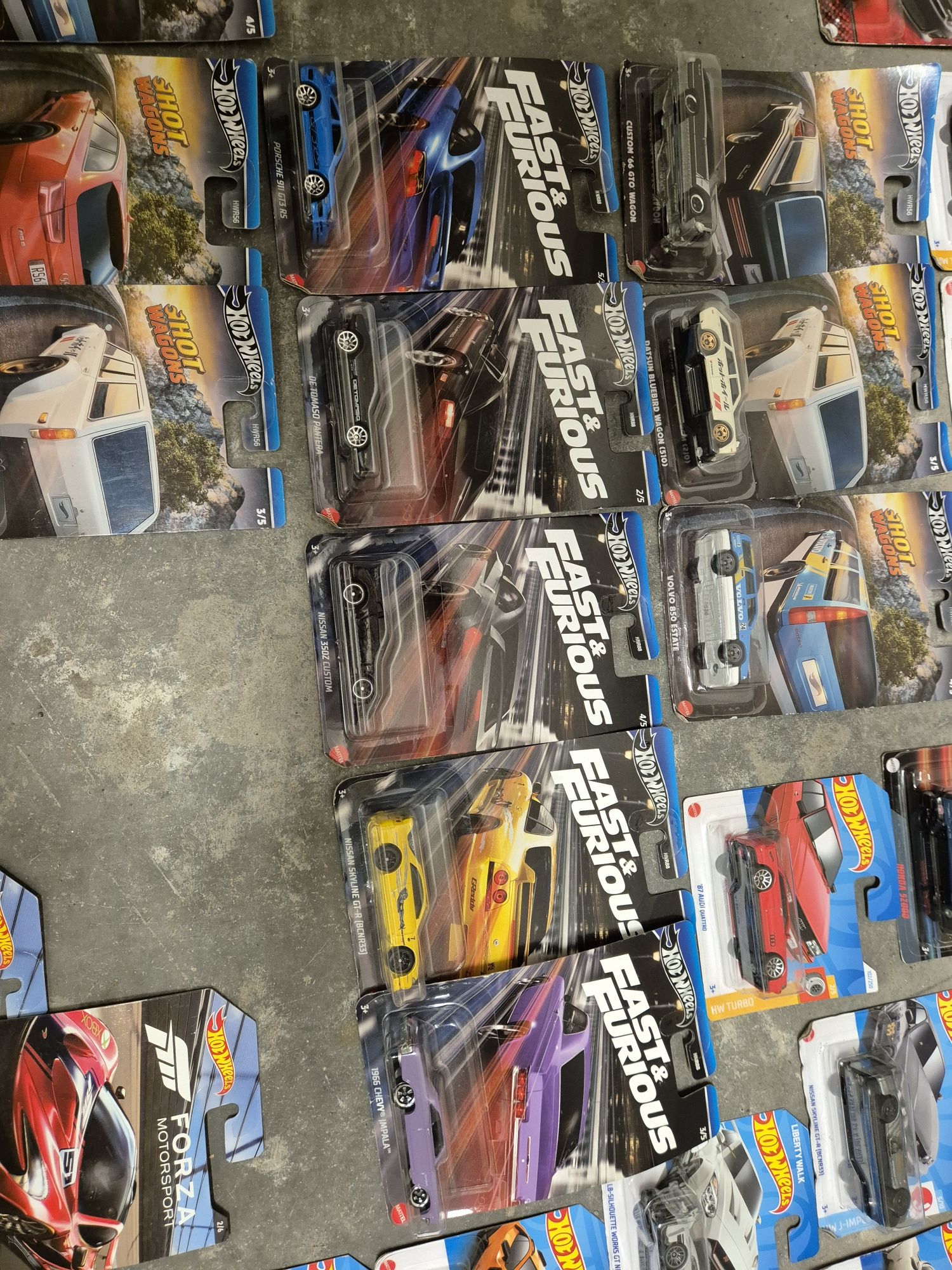 Sprzedam autka Hot wheels