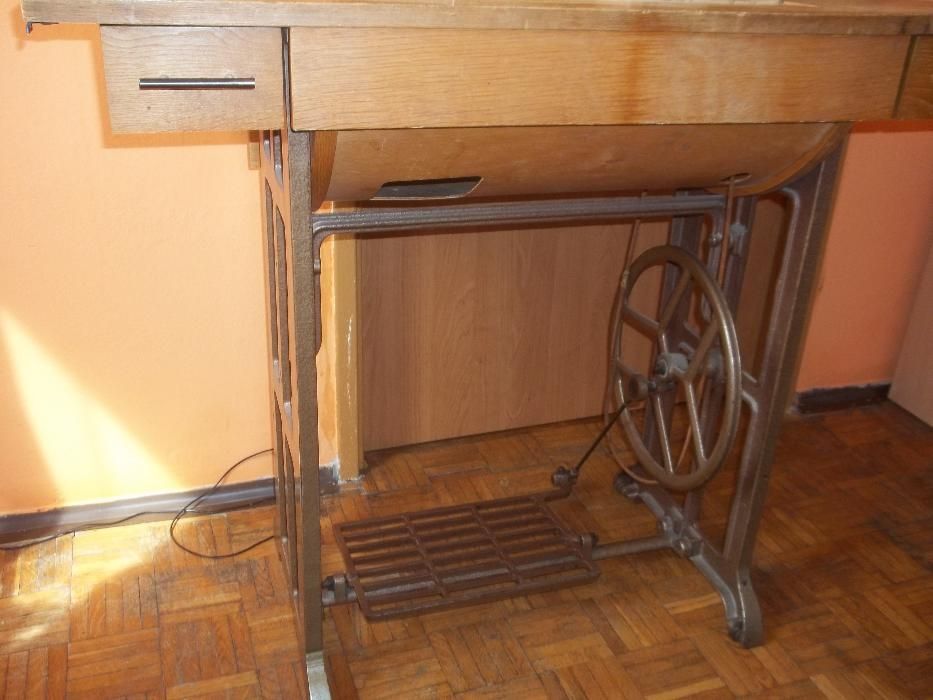 "Łucznik" maszyna do szycia