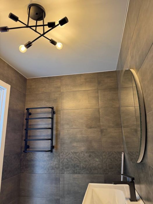 Трохкімнатна квартира в центрі міста з автономним опаленням