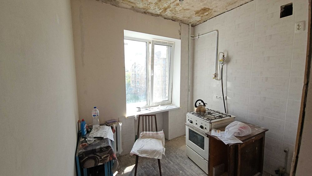 Київ район ДВРЗ вул. Алматинська 89 а. Є ВІДЕООГЛЯД.