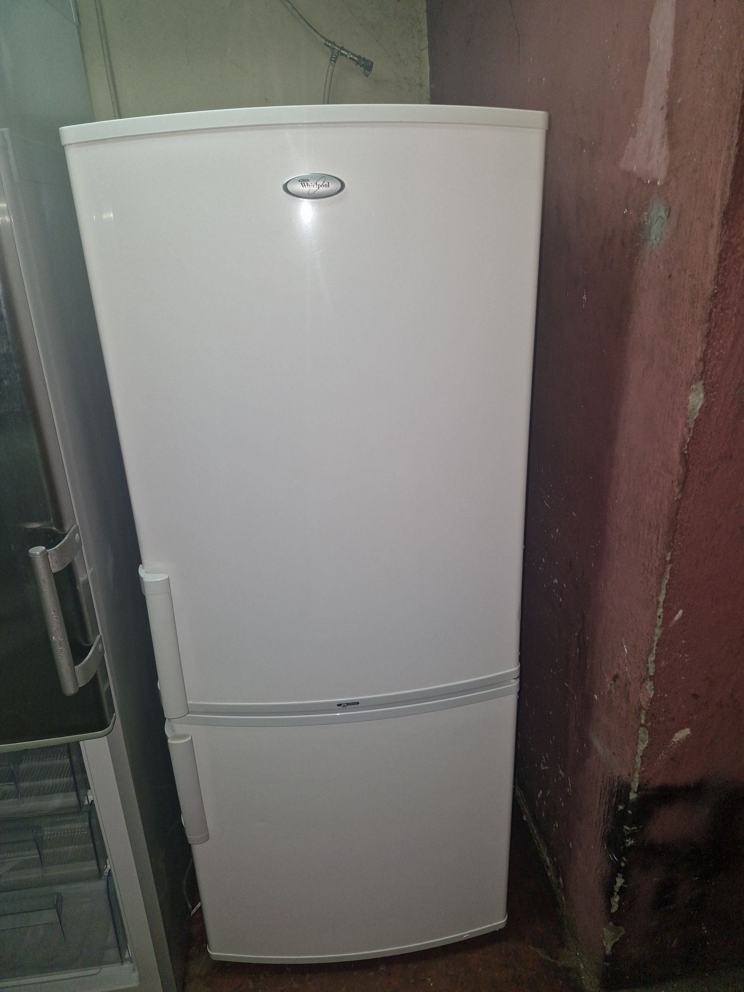 Lodówko zamrażarka Whirlpool 148m/60cm