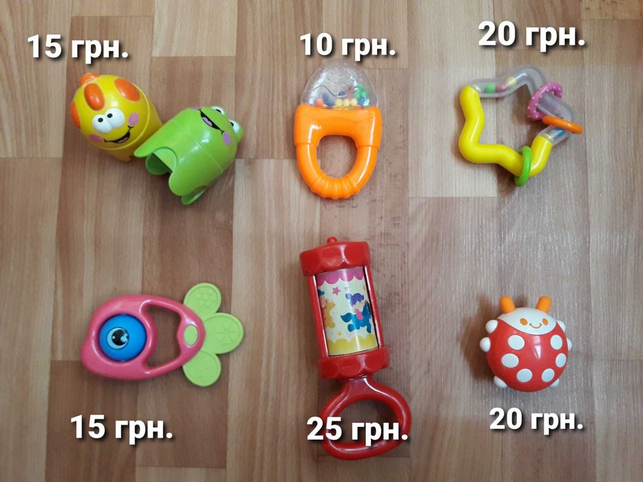 Погремушка, грызунок Сhicco,  Fisher price, Simba, Nuby, playgro