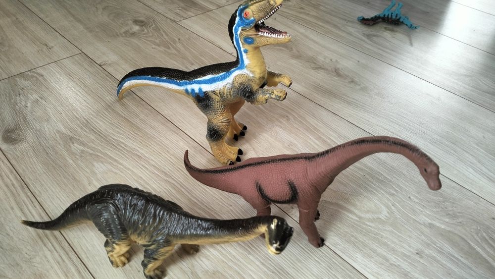 Dinozaury figurki duże
