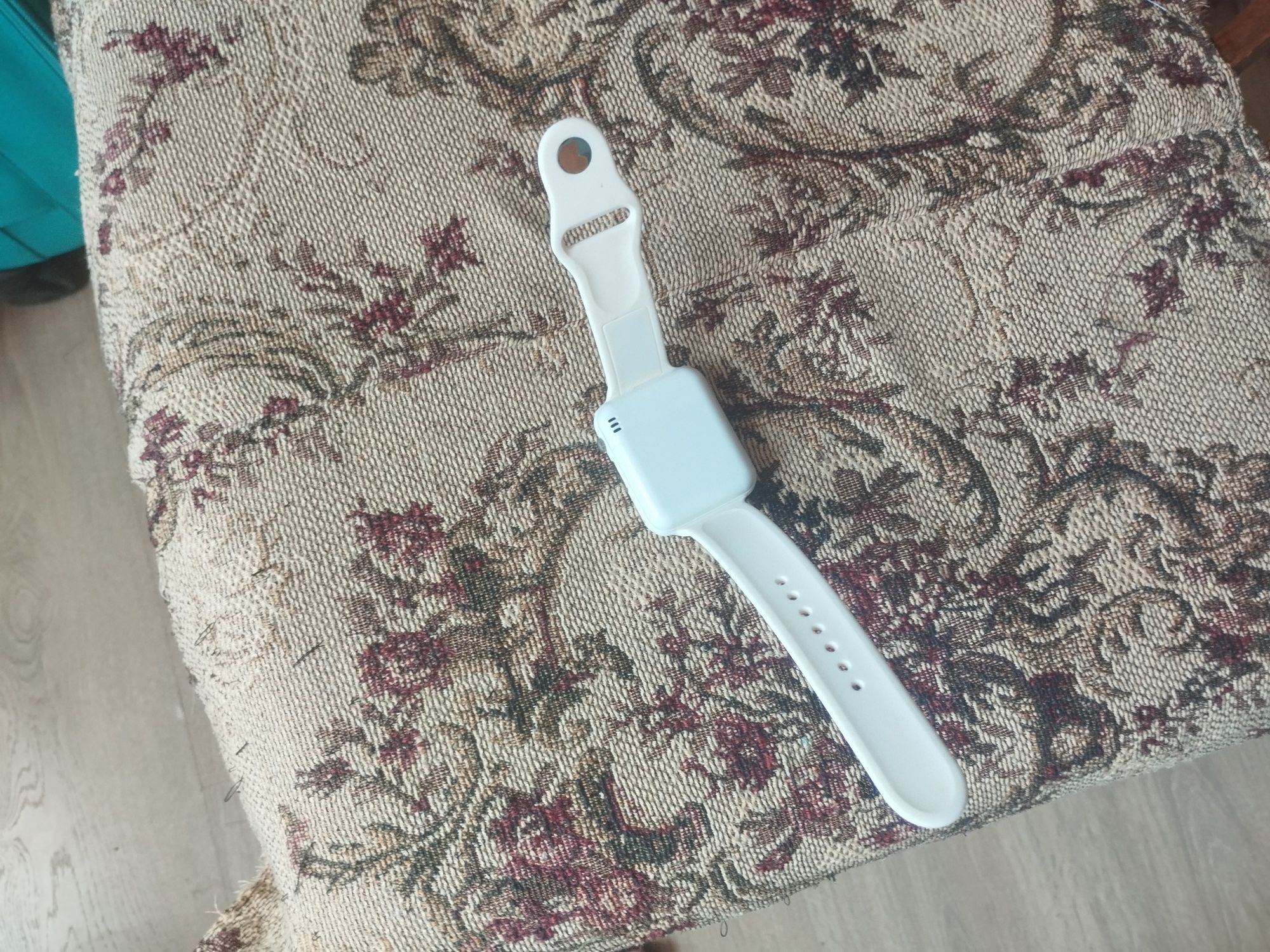 Смарт часы G10 белые