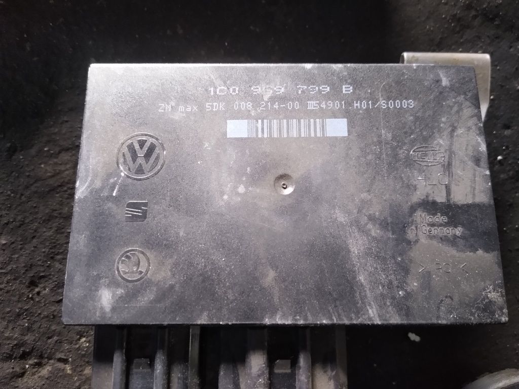 Moduł komfortu VW Golf IV passat B5 audi a4 A6 oryginał