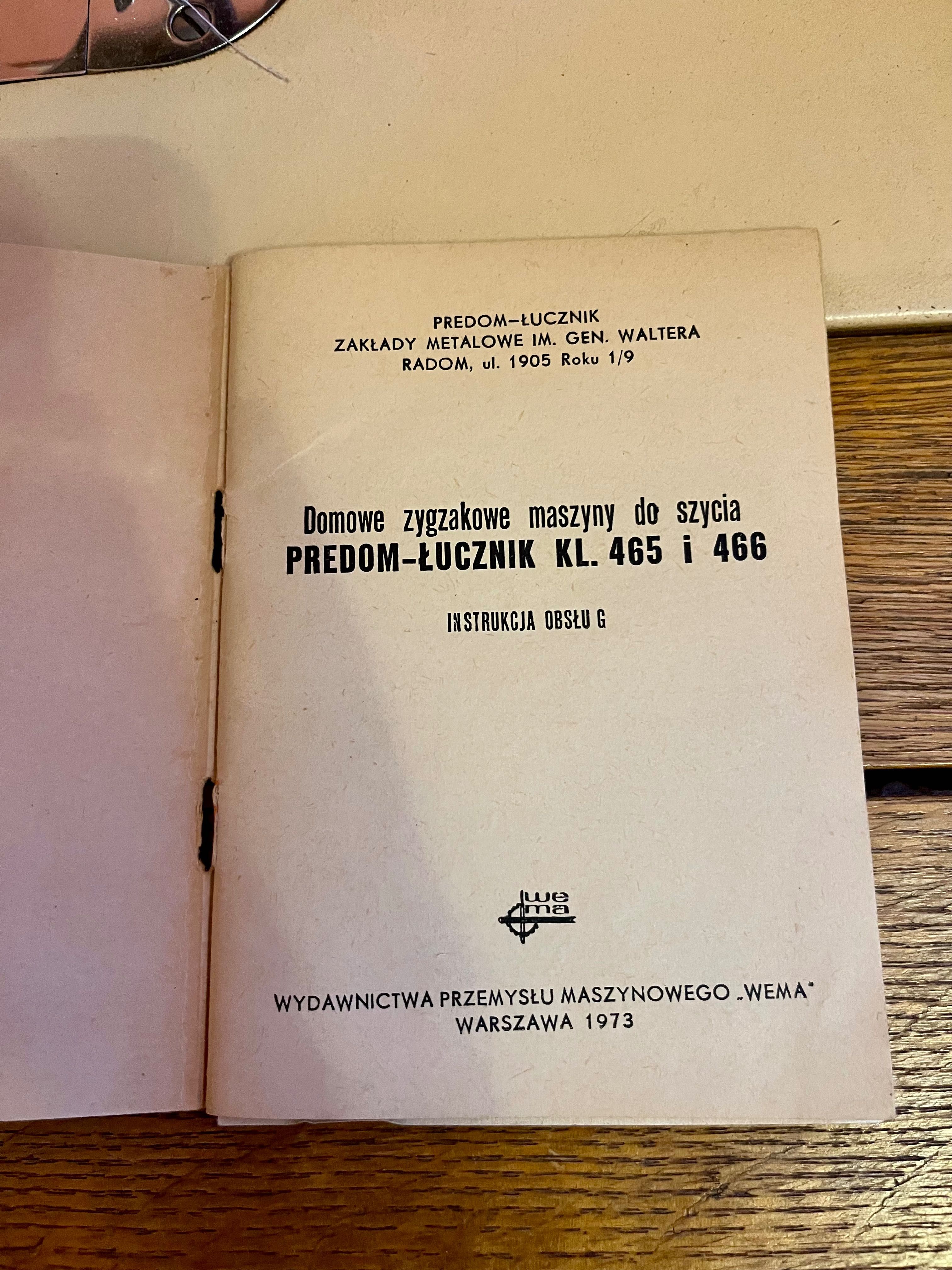 Maszyna do szycia Predom Łucznik 1973 r.