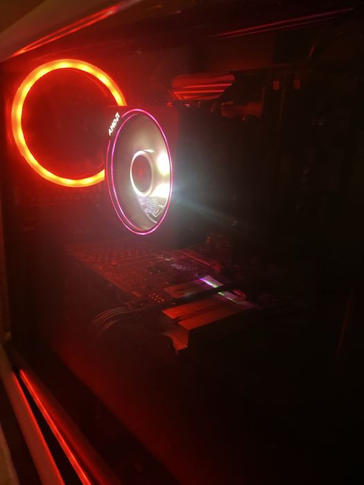 pc gamer roda muito bom