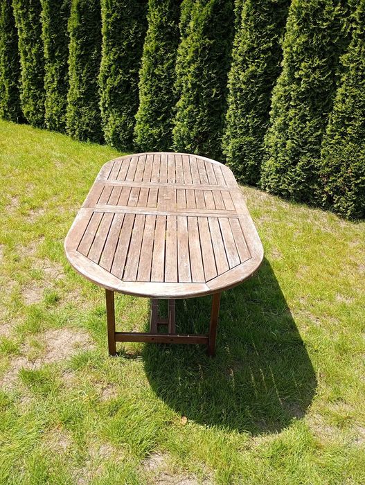 Zestaw mebli ogrodowych drewnianych