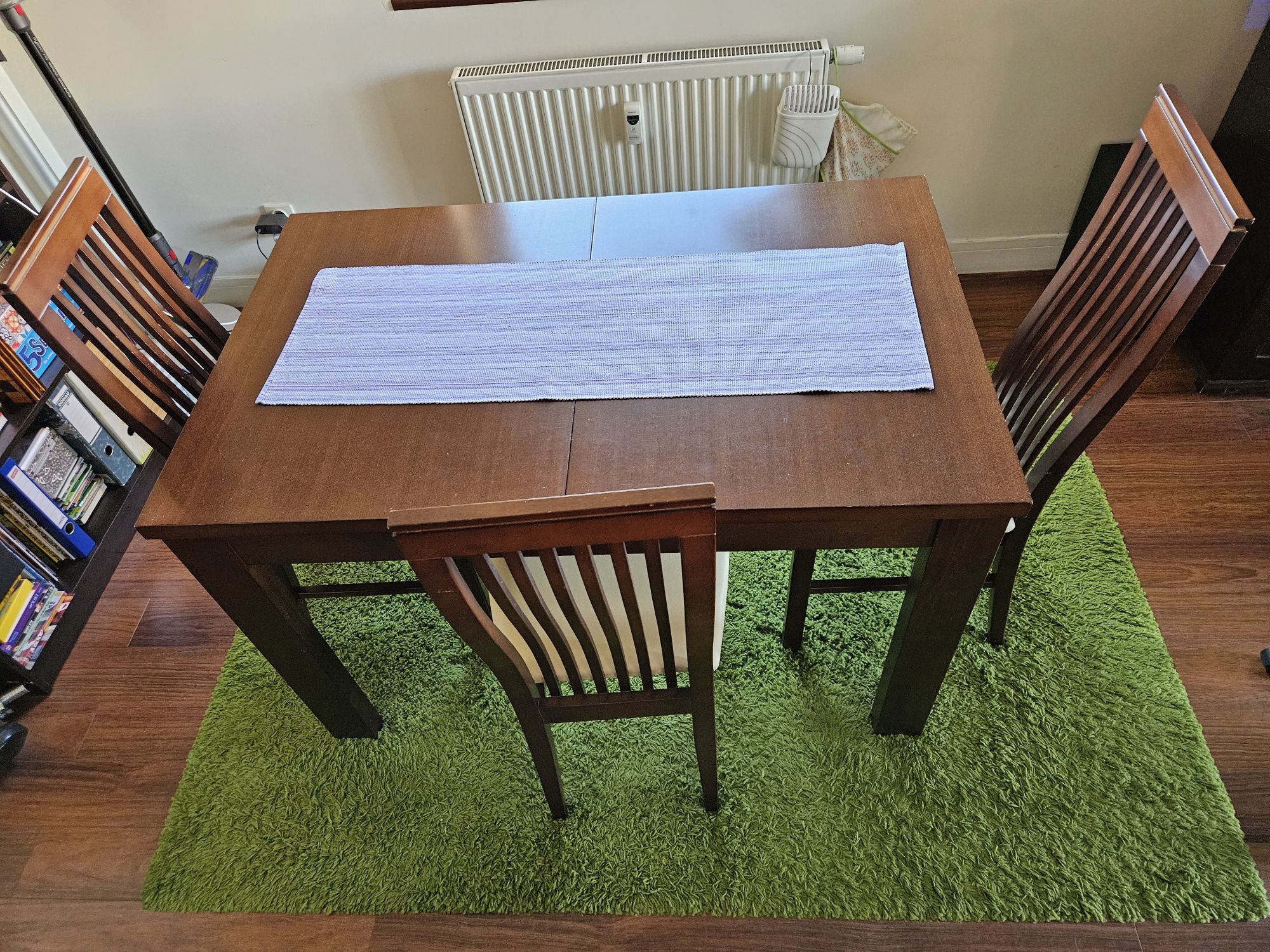 Rozkładany stół 120x75 (160x75) i 4 krzesła