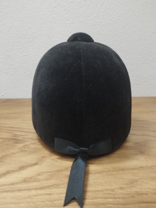 Capacete de equitação da marca Belstar