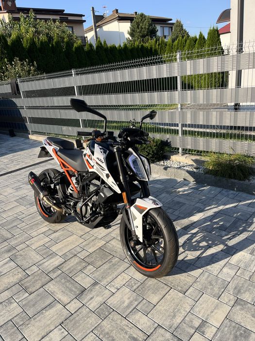 KTM Duke 125 ABS 2017 Akrapovic R&G Doinwestowany
