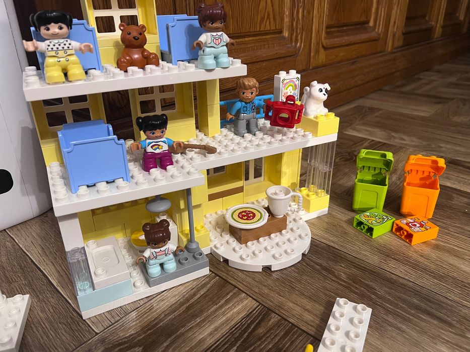 Lego Duplo kolejka i miasteczko