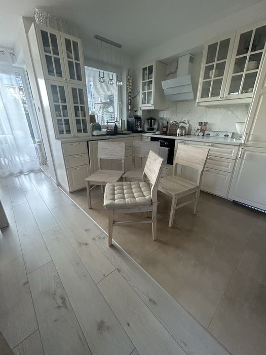 6-drewnianych krzesel Hampton