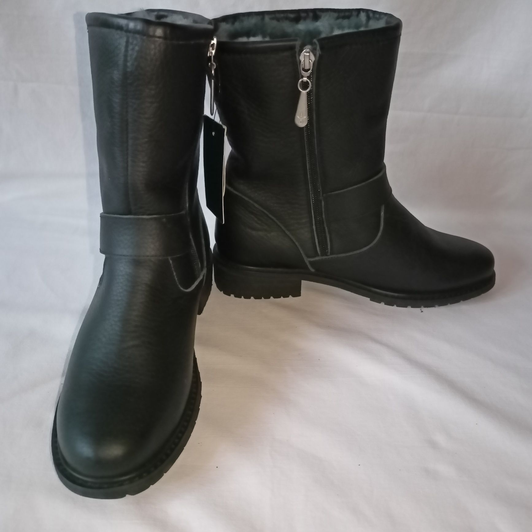 Emu Australia roz. 39 - dł. wkł. 25 cm- skóra -.nowe
