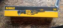 Grzechotka udarowa DeWalt dcf512