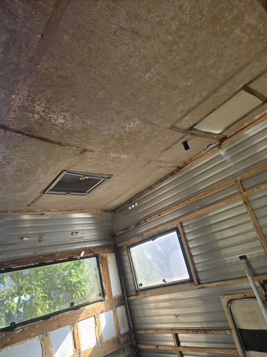 Autocaravana para restauro