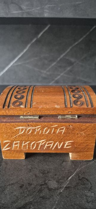 Drewiana szkatułka z Zakopanego