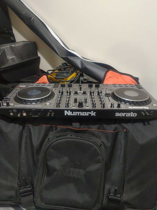 Controlador Numark NS4 FX